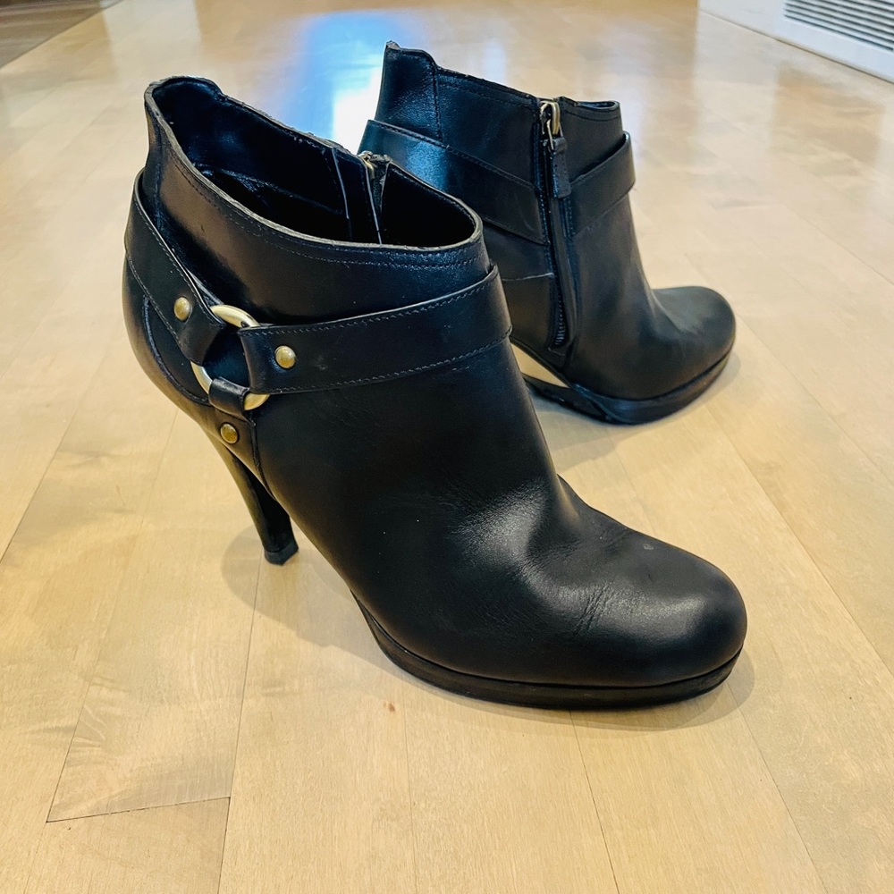 Cole Haan 3” high heel zip-up booties with 1/2” platform, black leather, sz 9
